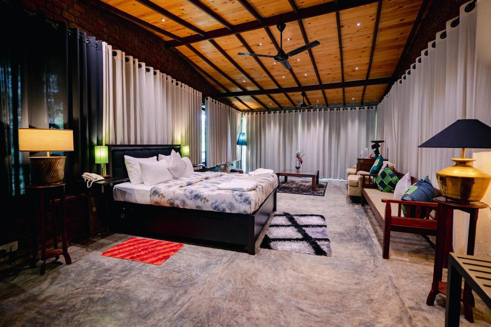 Aayu Hanthana Boutique Hotel Kandy Exterior foto