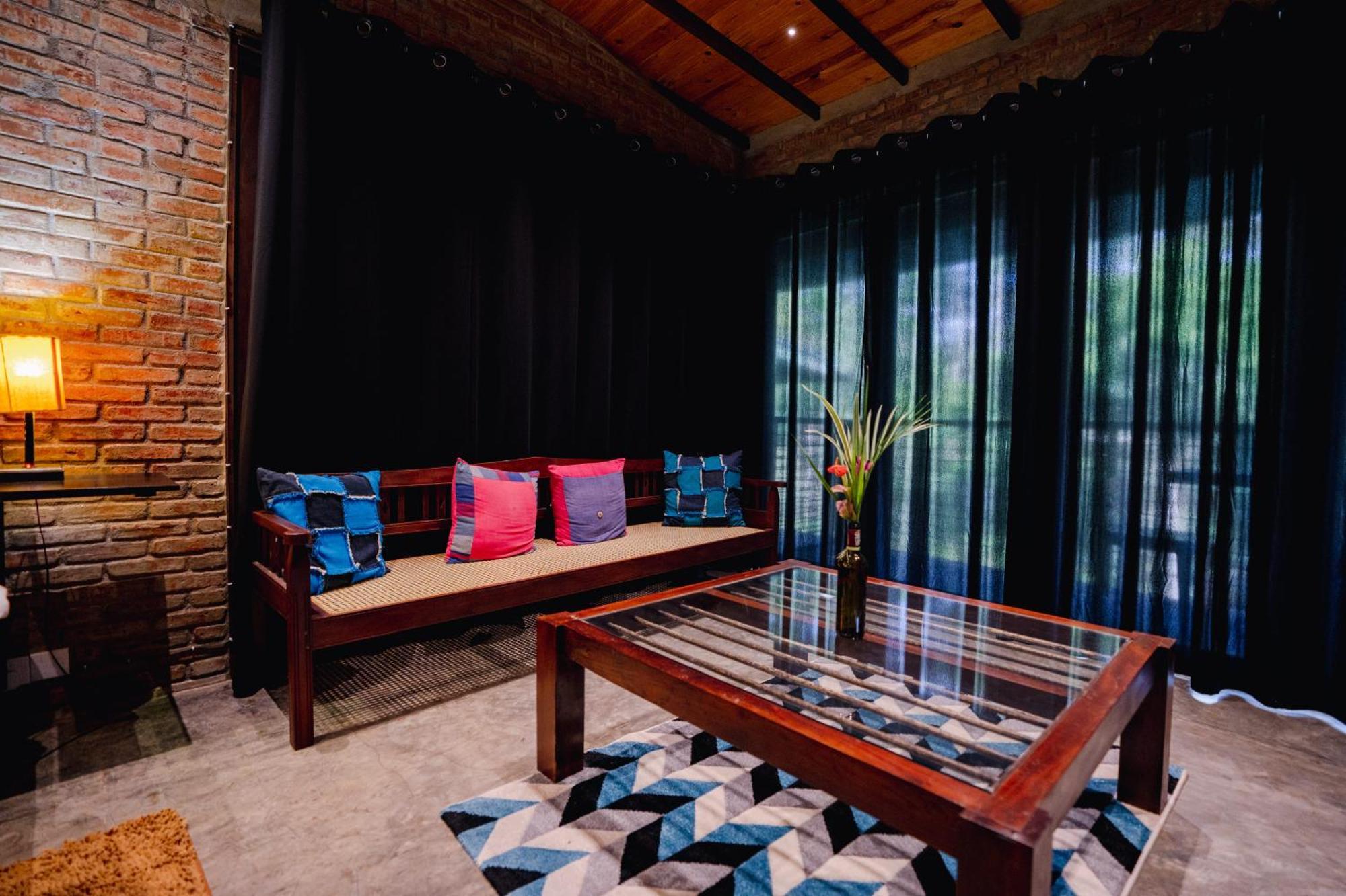 Aayu Hanthana Boutique Hotel Kandy Exterior foto